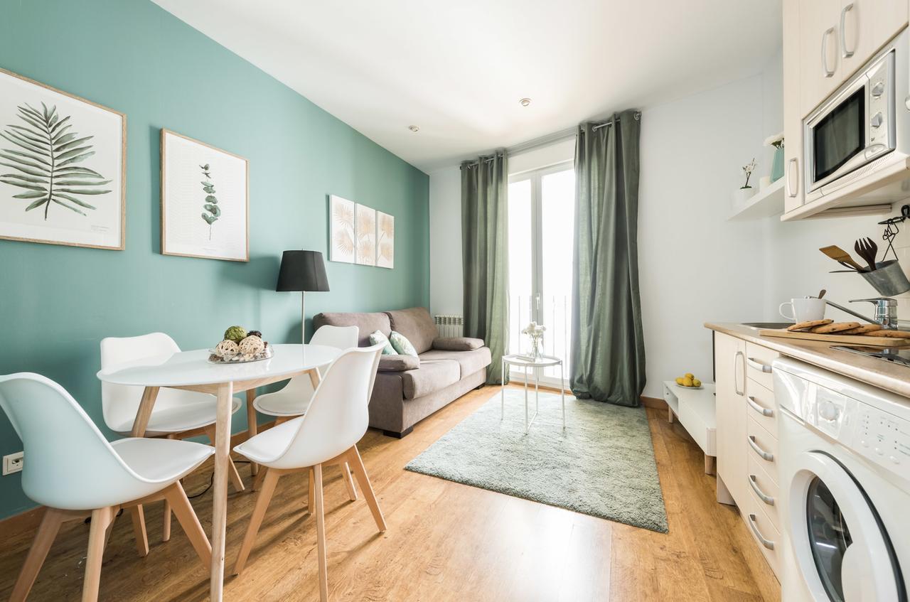 Apartamento Gran Via I Santa Ana Madrid Exterior foto